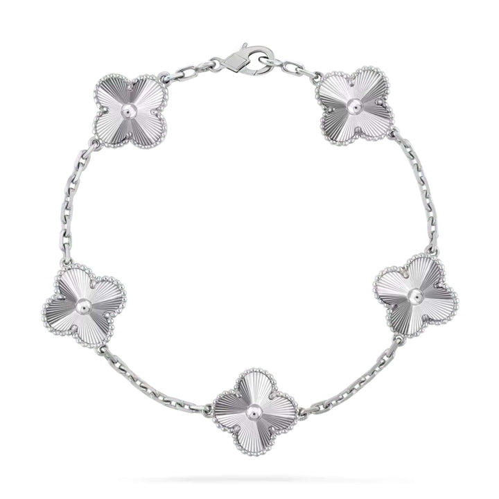 Ethereal Clover Chain Bracelet