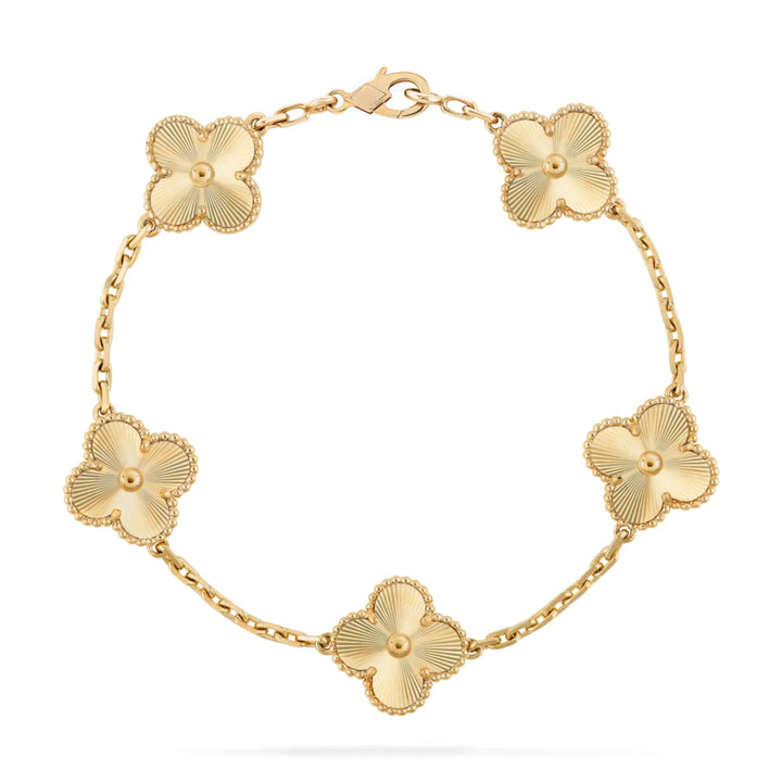 Ethereal Clover Chain Bracelet