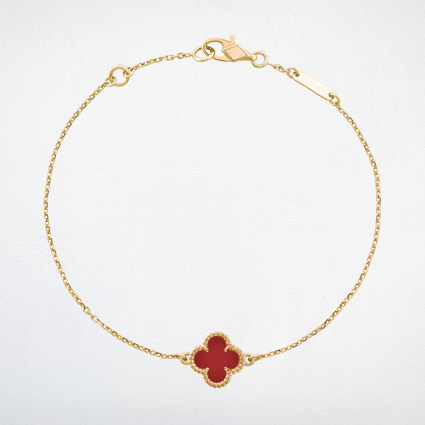 Timeless Clover Accent Bracelet